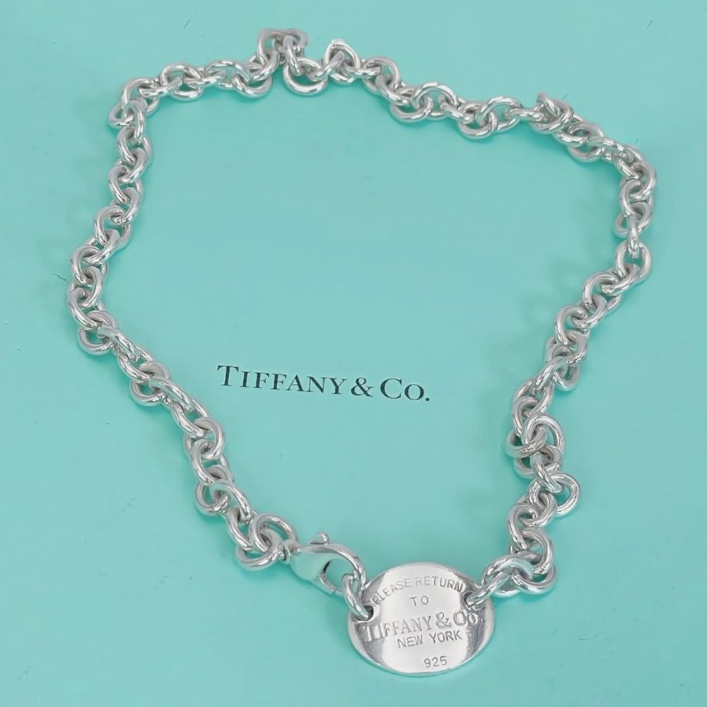 18" Please Return To Tiffany & Co Sterling Silver Oval Tag Pendant Necklace